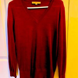 Women's sweater. Excellent condition. Never worn